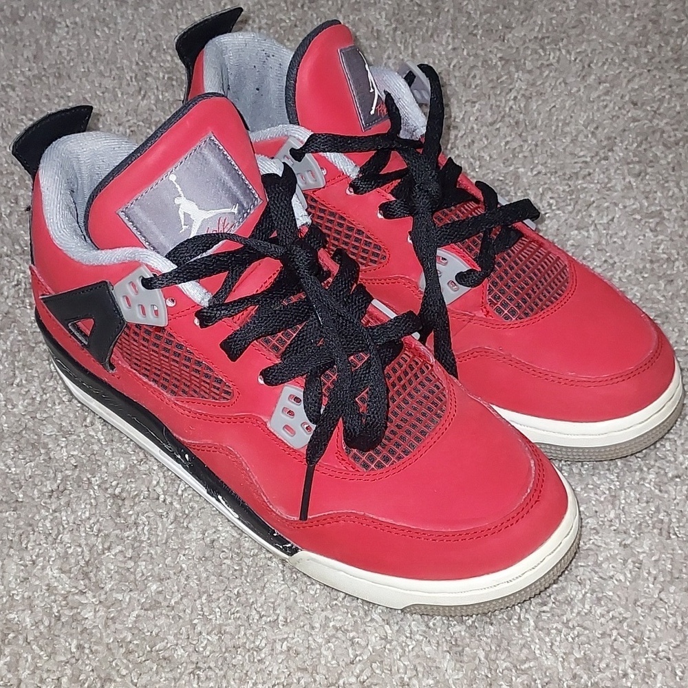 Air Jordan 4 Retro Toro Bravo 2013